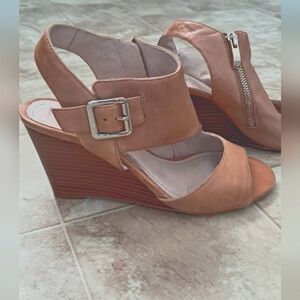 Vince camuto platform shoes